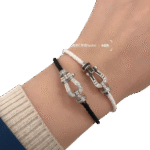 النسخة الأساسية للاكسسوارات (الأساور)